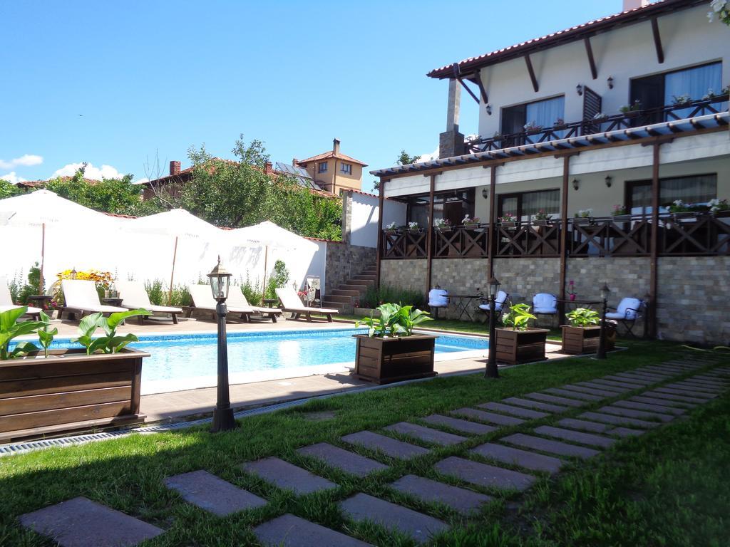Einstein House & Spa Marchevo Bagian luar foto